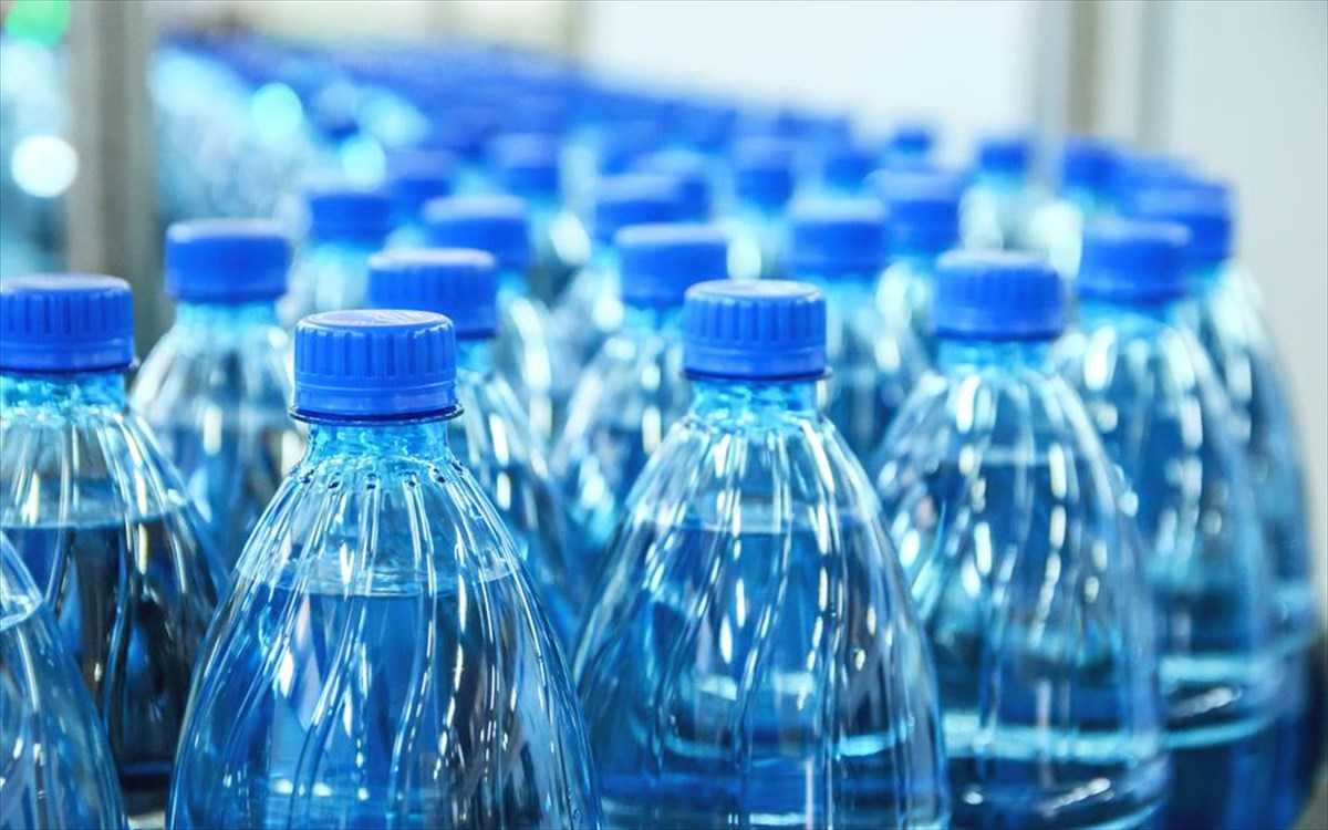 Έρευνα: Ανησυχία για την υπερβολική έκθεση στα χημικά των πλαστικών