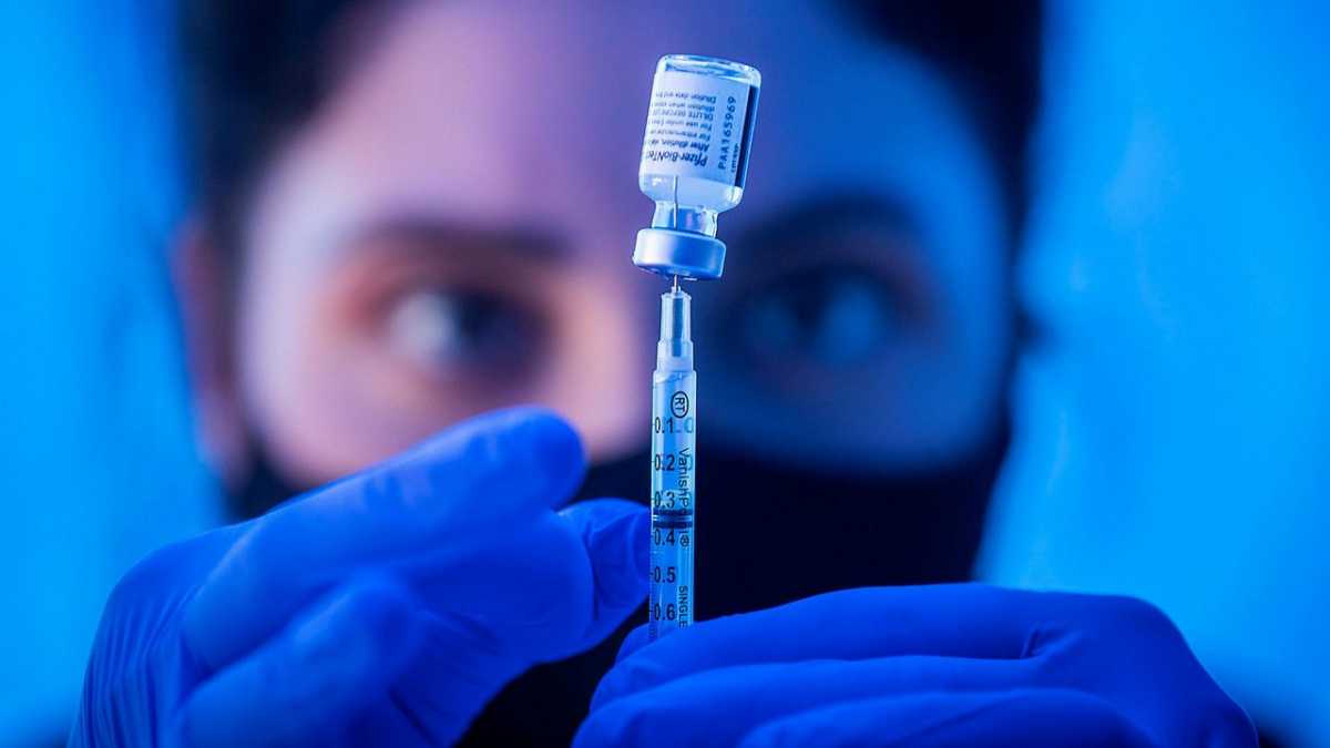 Αντιγριπικός εμβολιασμός &amp; εμβόλιο για Covid-19: Μπορεί να γίνει ταυτόχρονα;