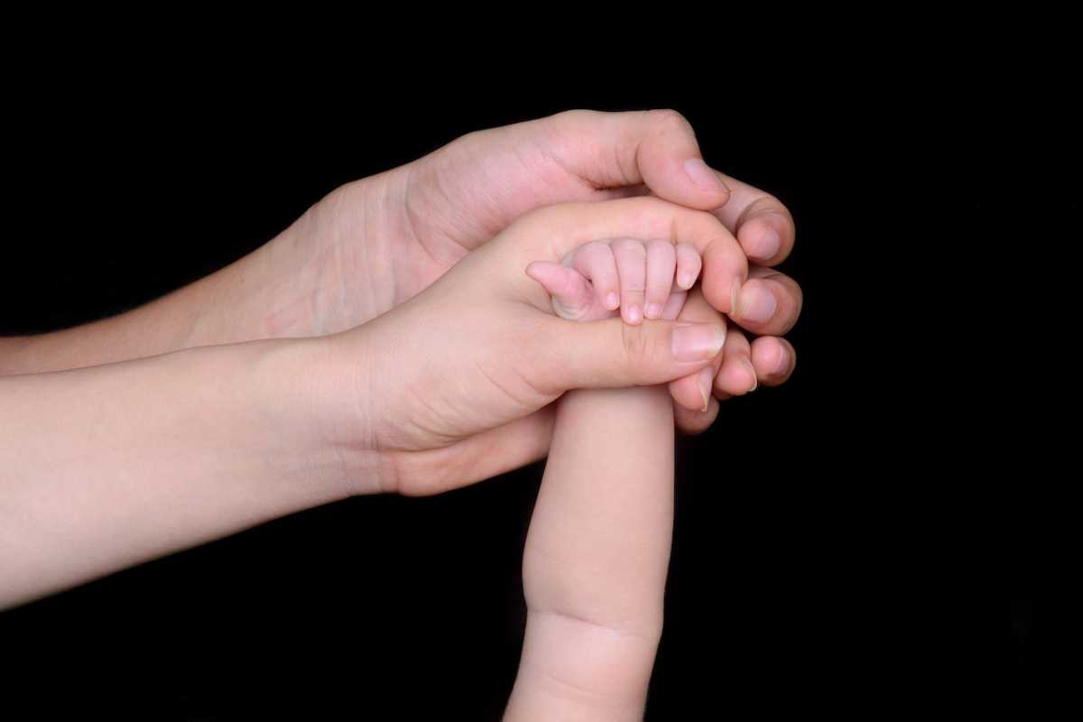 Έρευνα: Η γονική άδεια κάνει καλό στον ψυχισμό των νέων γονιών