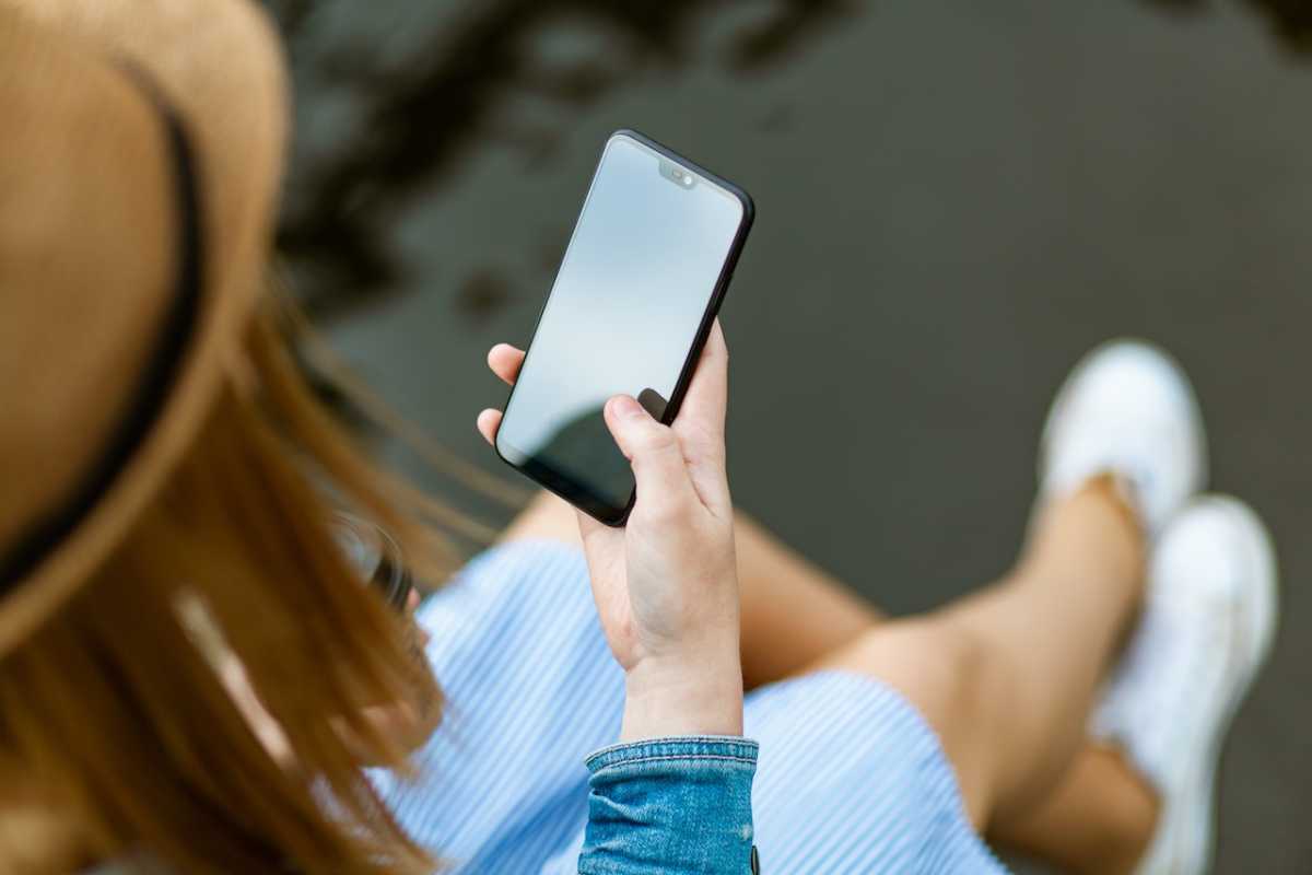 Μπορεί το smartphone να σας προκαλεί αλλεργία;