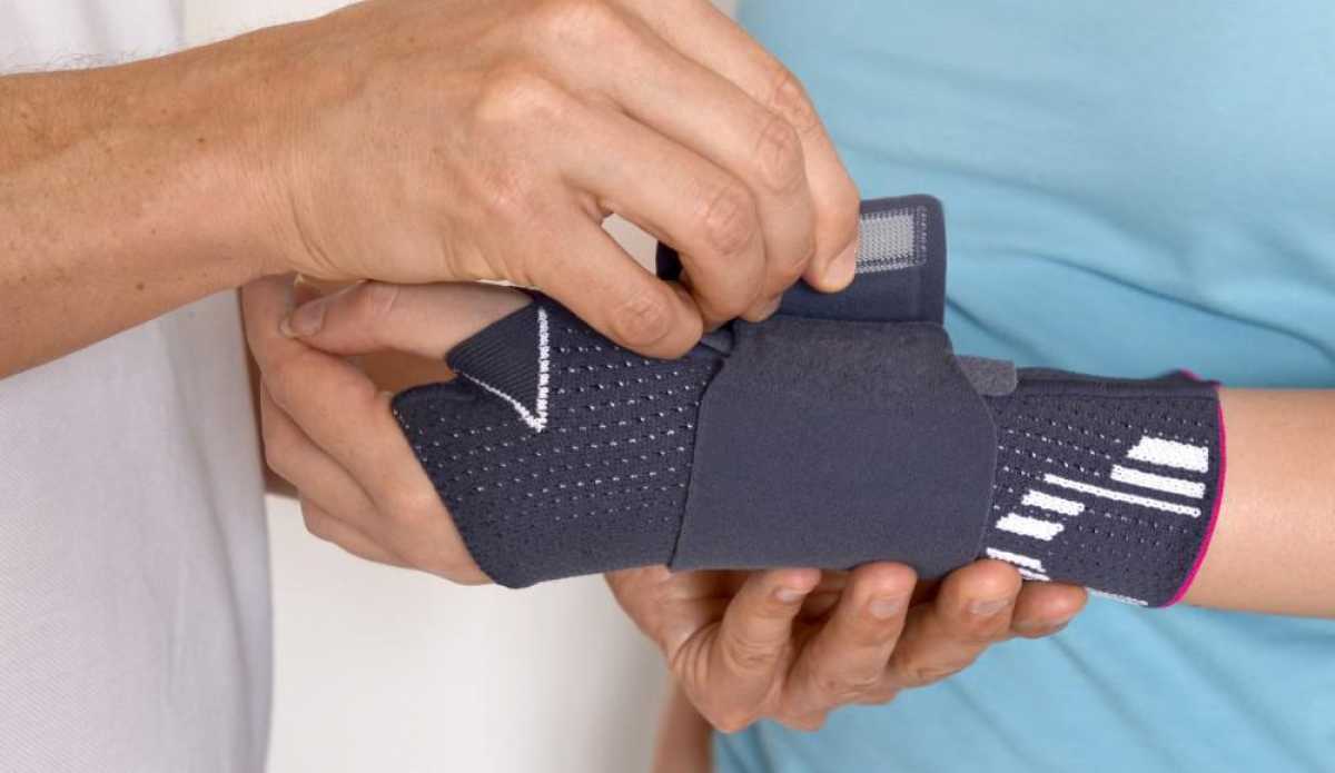 Έ&rho;&epsilon;&upsilon;&nu;&alpha;: &Gamma;&iota;&alpha;&tau;ί &omicron;&iota; &pi;&alpha;&chi;ύ&sigma;&alpha;&rho;&kappa;&omicron;&iota; ά&nu;&theta;&rho;&omega;&pi;&omicron;&iota; &kappa;&iota;&nu;&delta;&upsilon;&nu;&epsilon;ύ&omicron;&upsilon;&nu; &pi;&epsilon;&rho;&iota;&sigma;&sigma;ό&tau;&epsilon;&rho;&omicron; &alpha;&pi;ό &tau;&alpha; &kappa;&alpha;&tau;ά&gamma;&mu;&alpha;&tau;&alpha;;