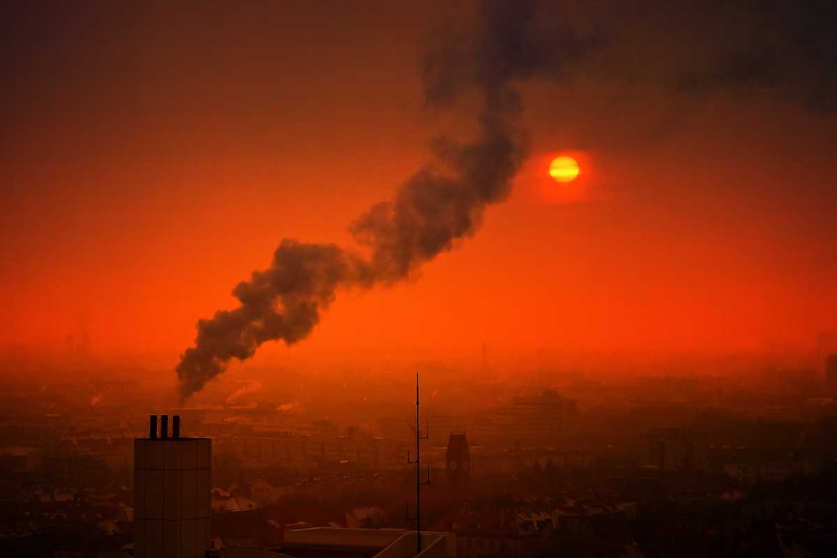 Υγεία των νεφρών και ατμοσφαιρική ρύπανση: Όταν η απειλή βρίσκεται στον αέρα