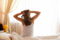 &Pi;&omicron;&iota;&alpha; &eta; &sigma;&chi;έ&sigma;&eta; &pi;&rho;&omega;&iota;&nu;&omicron;ύ &xi;&upsilon;&pi;&nu;ή&mu;&alpha;&tau;&omicron;&sigmaf; &kappa;&alpha;&iota; &kappa;&alpha;&tau;ά&theta;&lambda;&iota;&psi;&eta;&sigmaf;;